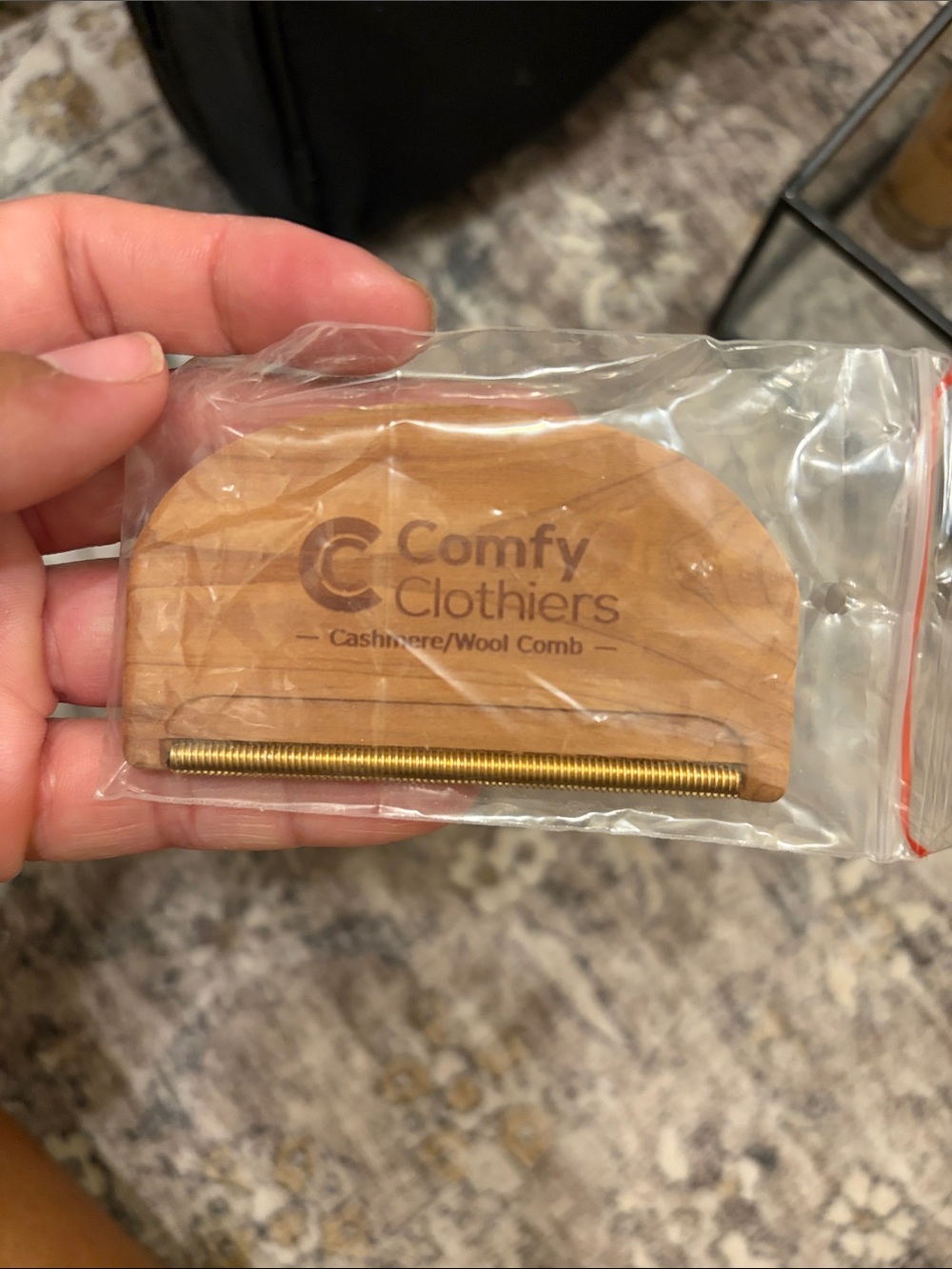 Men's Cashmere & Wool Comb - Natural Wood, Gold Blade